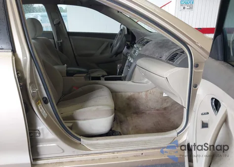 2010 Toyota Camry Le из США, поврежденный, VIN 4T1BF3EK1AU105199